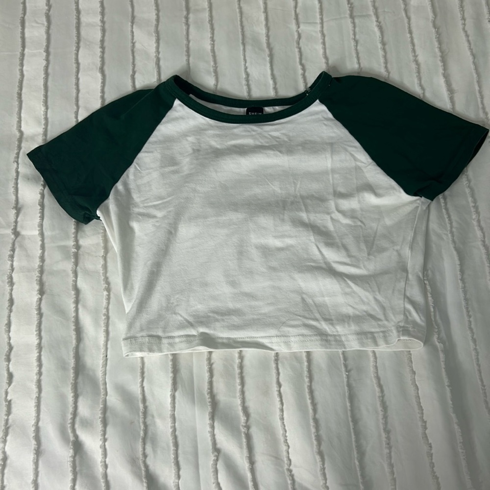 SHEIN crop top. Size Small.